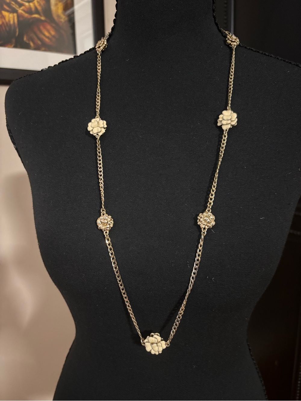 Talbots Vintage Gold Tone Cream and Gold Enamel Flower Station Long Necklace
